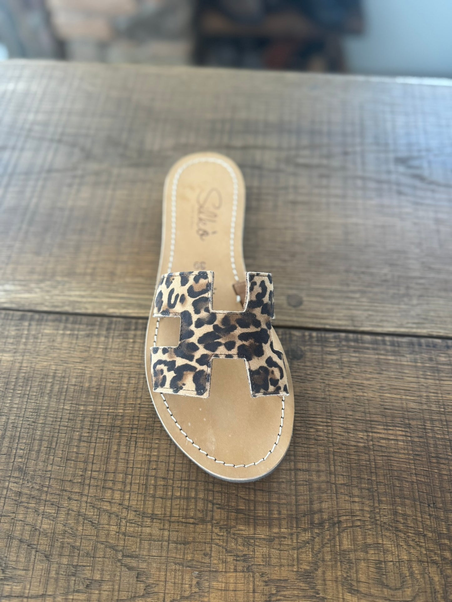 Silkó Šľapky s leopardím vzorom
