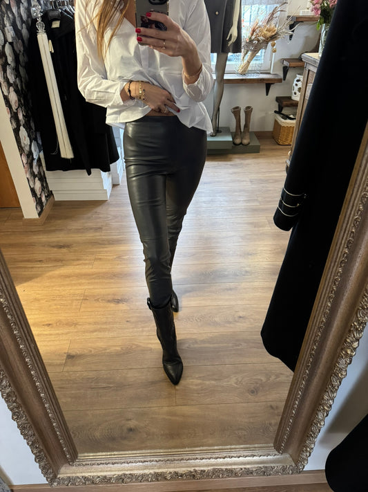 Babylon Čierne koženkové nohavice – moderný mestský štýl s eleganciou