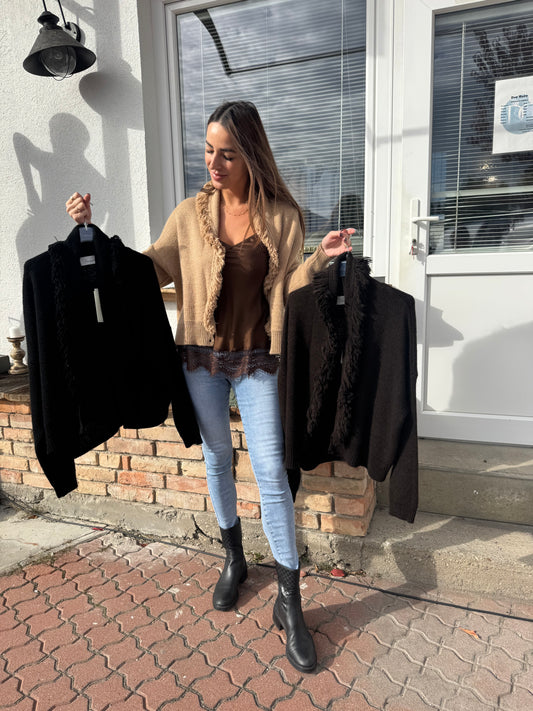 Souvenir jemný svetrík